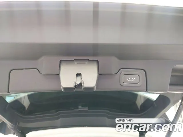 Land Rover Range Rover Evoque 2018 thumb 10