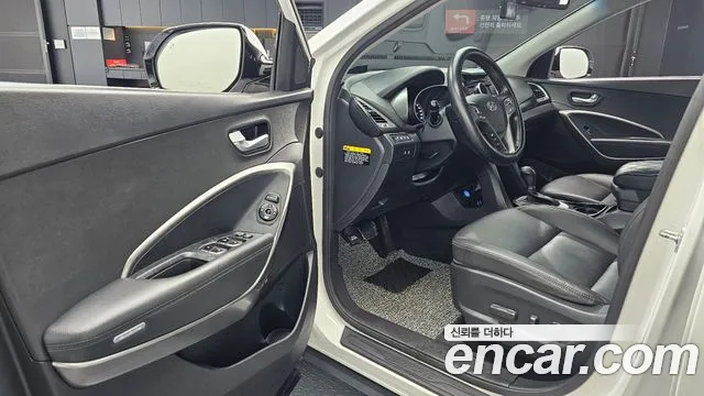Hyundai Santa Fe 2015 thumb 10