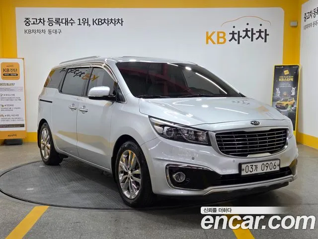 Kia Carnival 2016 thumb 11
