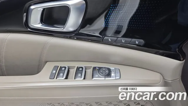 Kia Carnival 2024 thumb 12