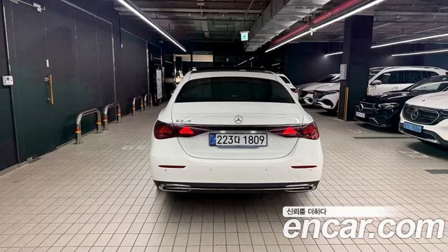Mercedes-Benz E-Класс 2025 thumb 4