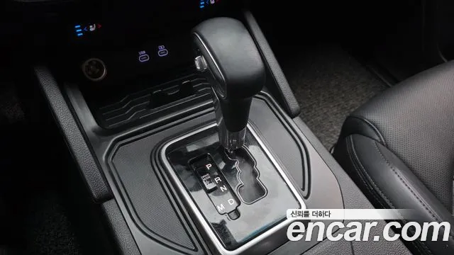KG_Mobility_Ssangyong Rexton 2023 thumb 9