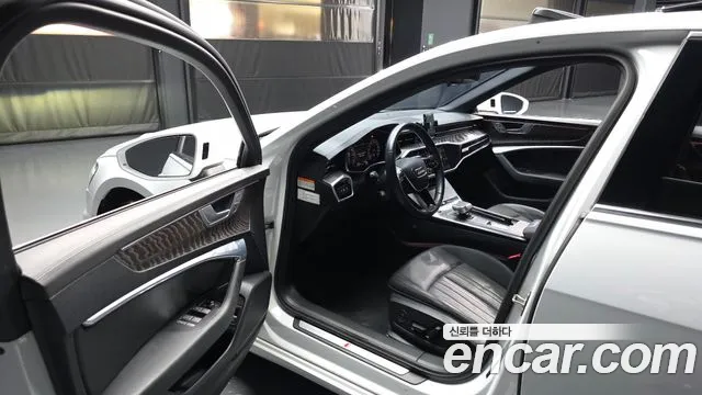 Audi A6 2021 thumb 10