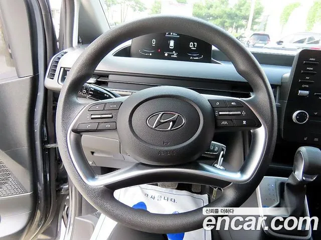 Hyundai Staria 2022 thumb 8