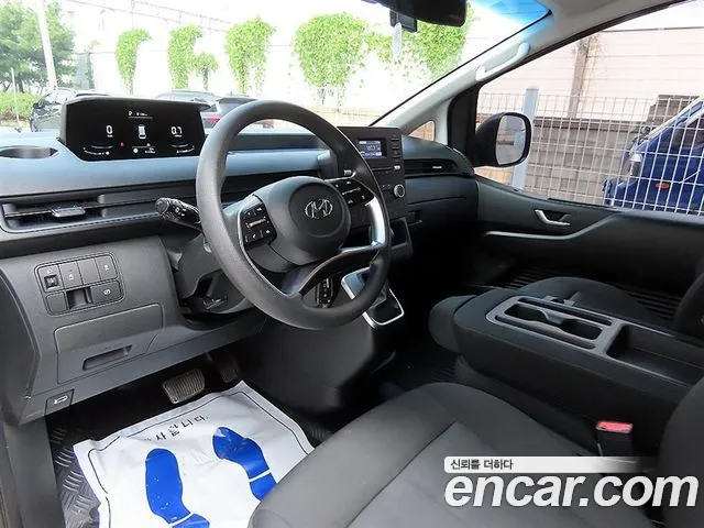 Hyundai Staria 2022 thumb 11