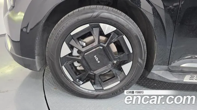 Kia Carnival 2025 thumb 5
