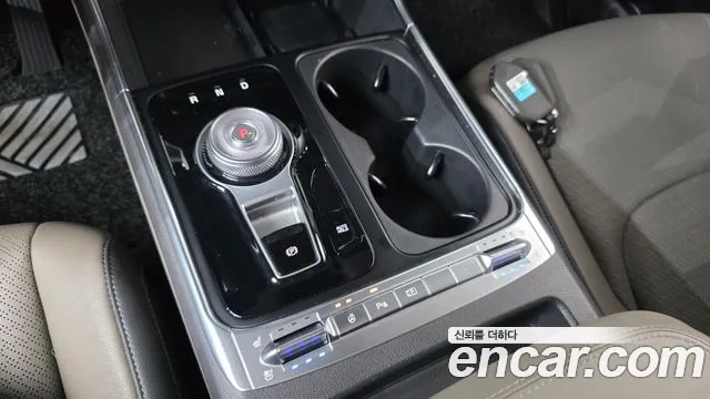 Kia Carnival 2025 thumb 9