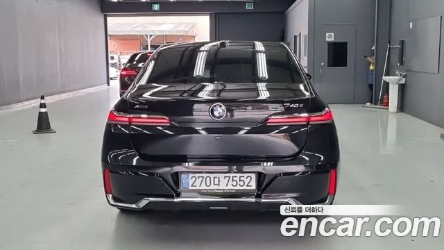 BMW 7 серии 2025 thumb 4