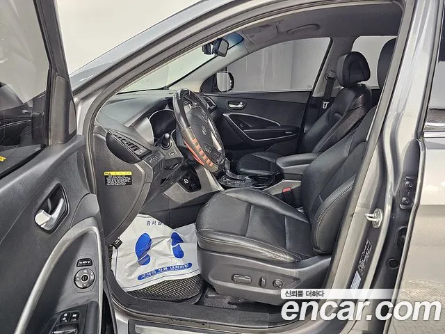 Hyundai Santa Fe 2014 thumb 10