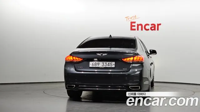 Genesis G80 2017 thumb 4