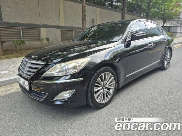 Hyundai Genesis 2012 thumb 2