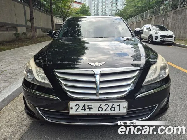 Hyundai Genesis 2012 thumb 3