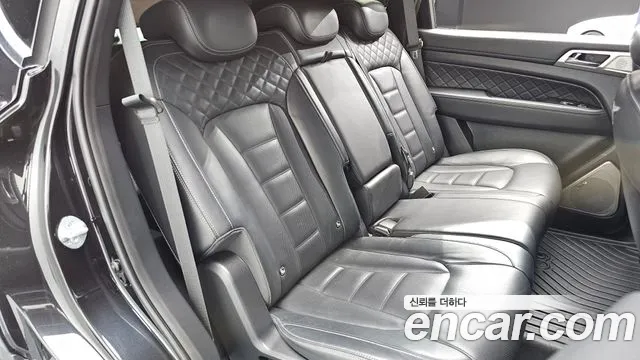 KG_Mobility_Ssangyong Rexton 2017 thumb 10