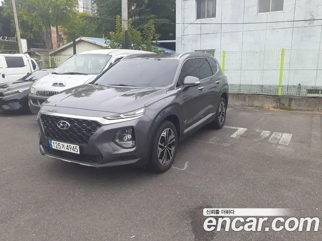 Hyundai Santa Fe 2018 thumb 2