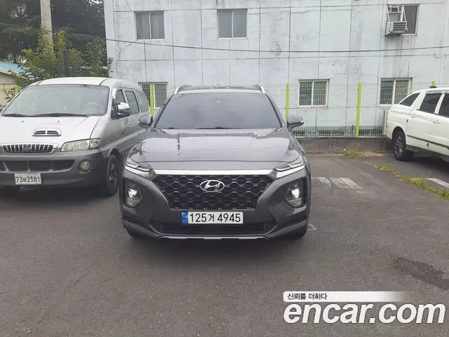 Hyundai Santa Fe 2018 thumb 11