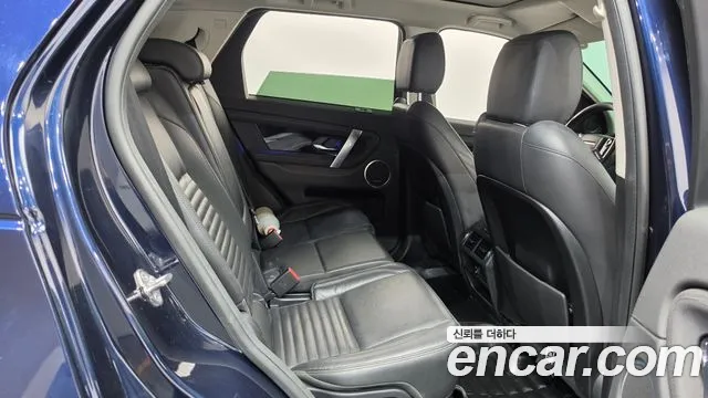 Land Rover Discovery Sport 2020 thumb 11