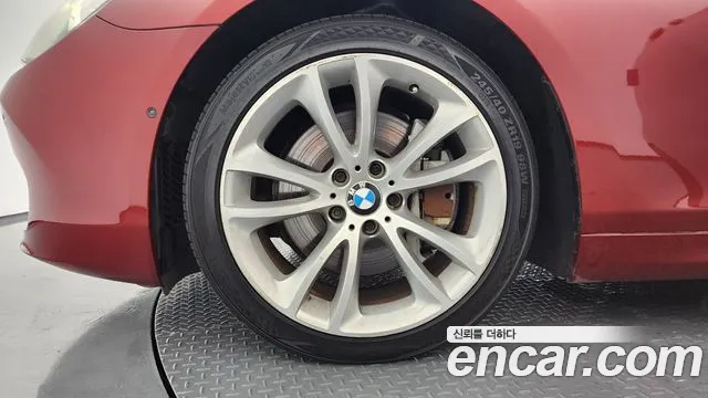 BMW 6-Series 2011 thumb 5
