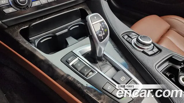 BMW 6-Series 2011 thumb 9