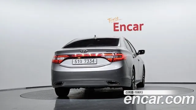 Hyundai Grandeur 2011 thumb 4