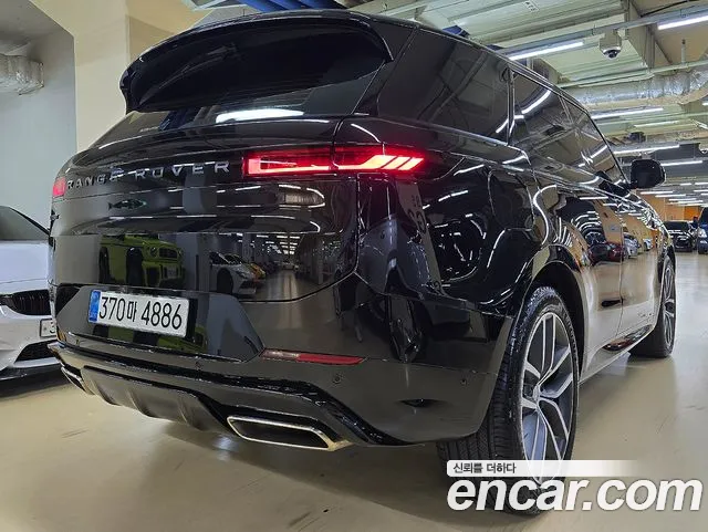 Land Rover Range Rover Sport 2025 thumb 4