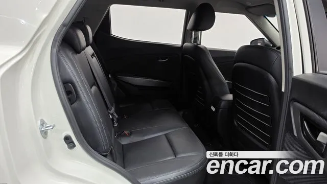 KG_Mobility_Ssangyong TIBOLI 2025 thumb 11