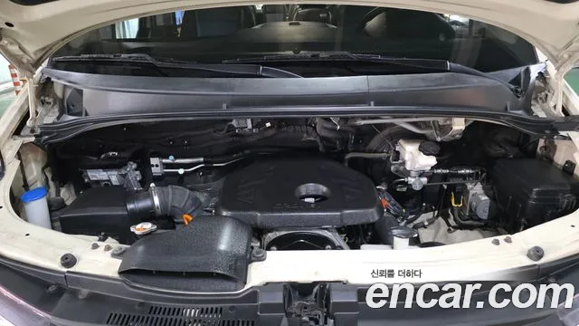 Hyundai Staria 2015 thumb 6
