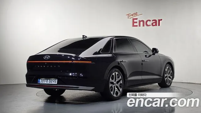 Hyundai Grandeur 2023 thumb 2