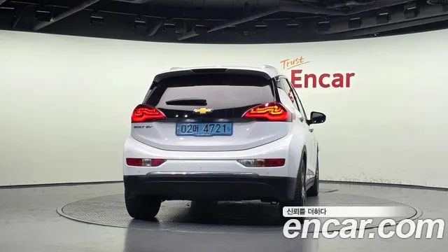 Chevrolet Bolt 2018 thumb 4