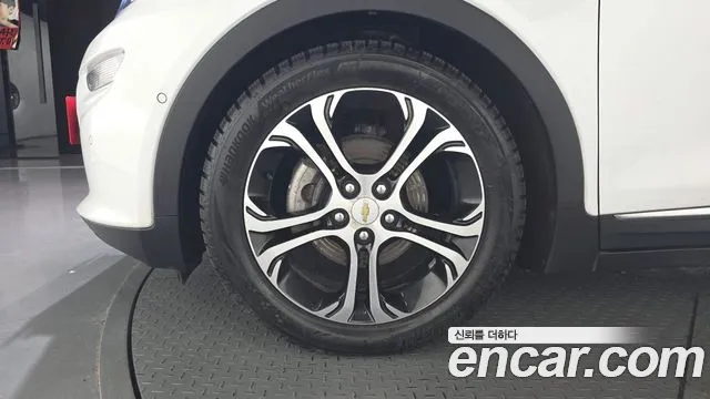 Chevrolet Bolt 2018 thumb 5