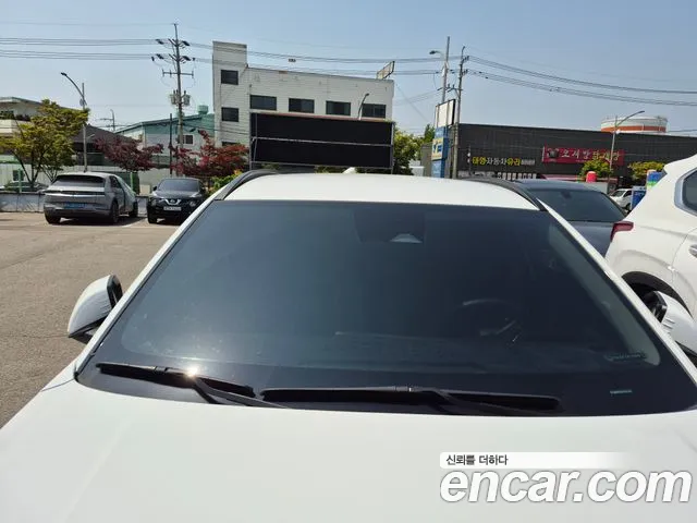 Hyundai Kona 2025 thumb 2