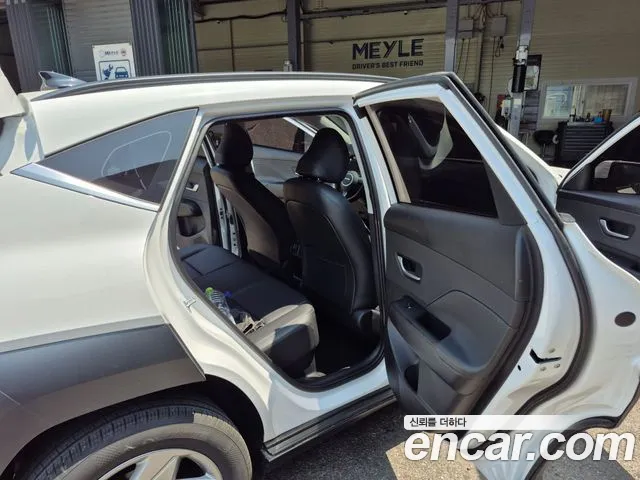 Hyundai Kona 2025 thumb 8