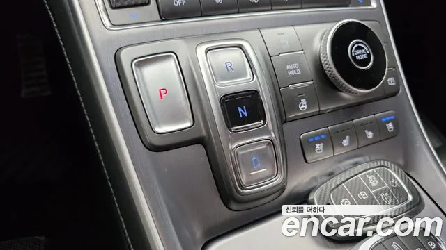 Hyundai Santa Fe 2021 thumb 9