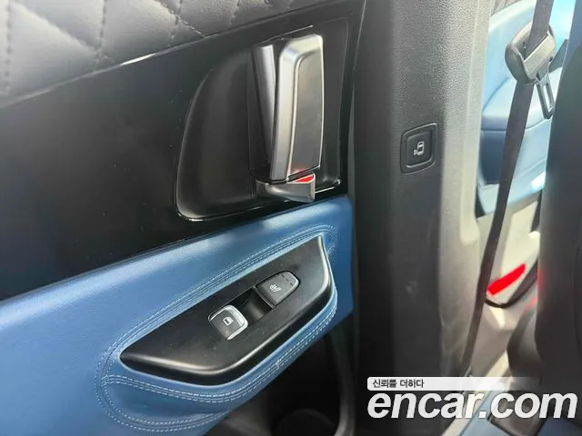 Kia Carnival 2023 thumb 11