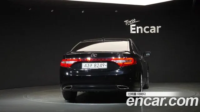 Hyundai Grandeur 2012 thumb 4