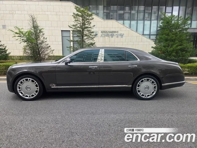 Bentley Mulsanne 2014 thumb 3