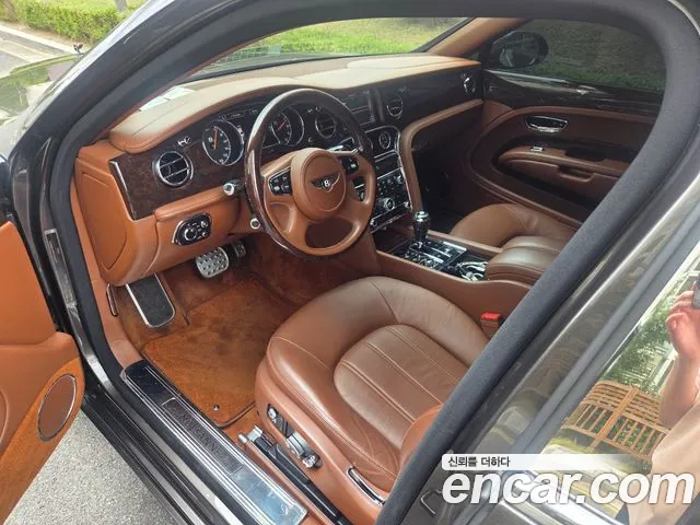 Bentley Mulsanne 2014 thumb 5