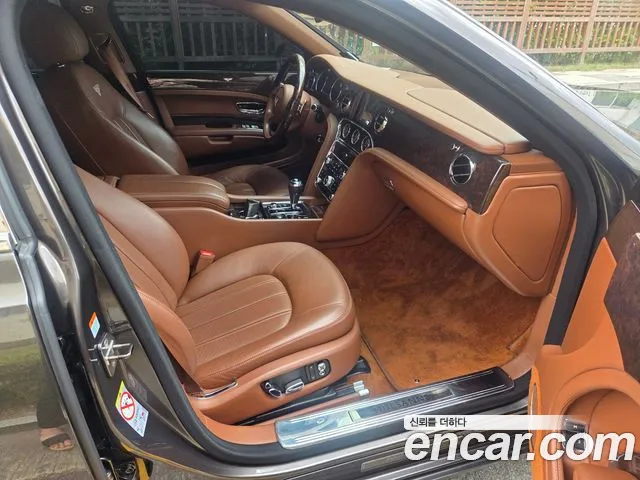 Bentley Mulsanne 2014 thumb 7