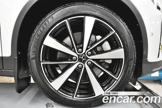 Polestar 2 2022 thumb 5