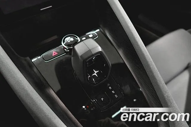 Polestar 2 2022 thumb 9