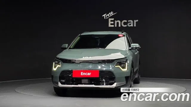 Kia Niro 2022 thumb 3