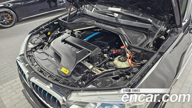 BMW X5 2018 thumb 6