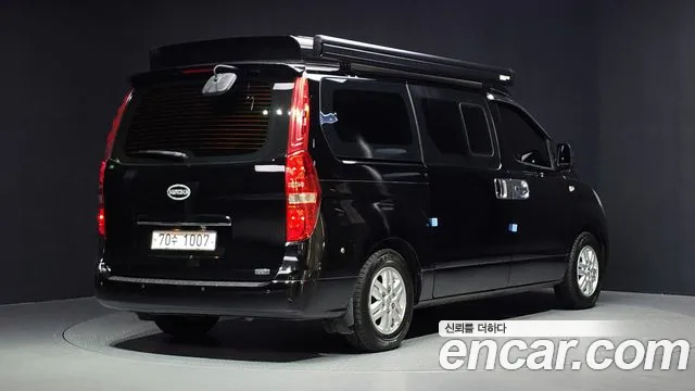 Hyundai Starex 2012 thumb 2
