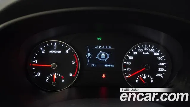 Kia Sportage 2015 thumb 8