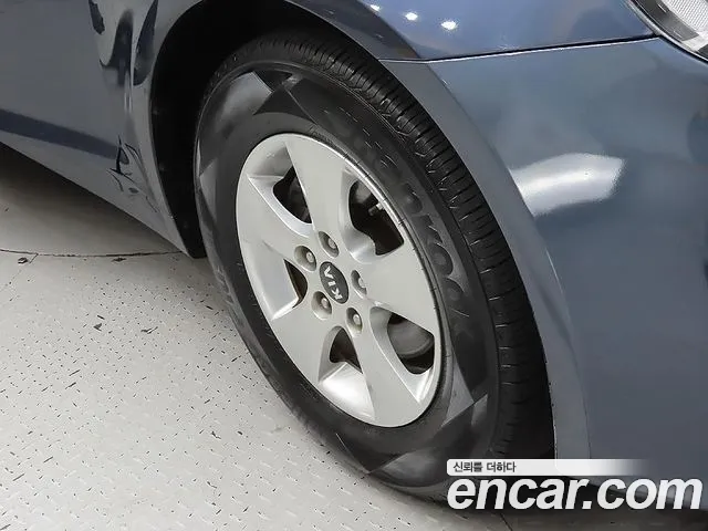Kia K5 2015 thumb 5