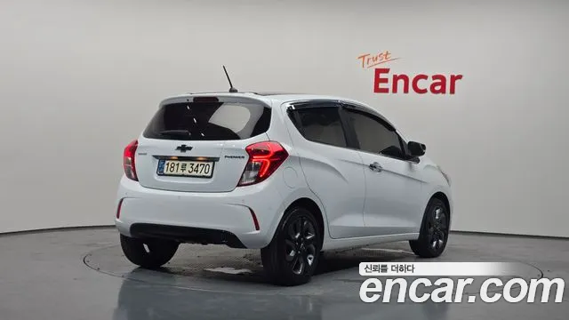 Chevrolet Spark 2021 thumb 2