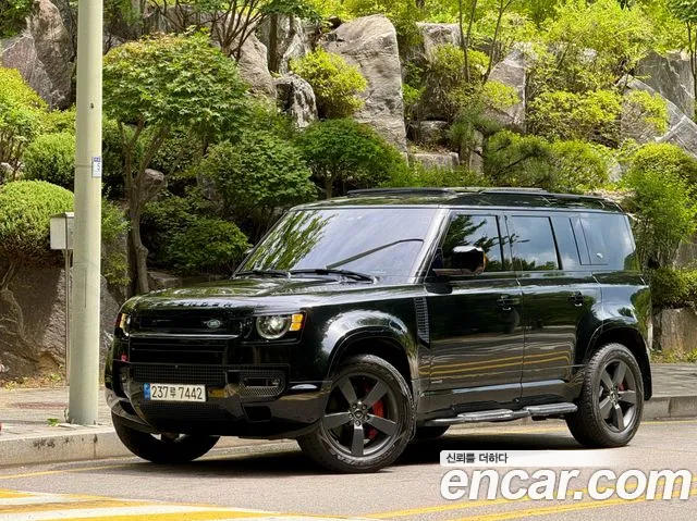 Land Rover Defender 2023 thumb 11