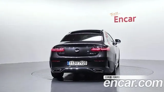 Mercedes-Benz E-Класс 2021 thumb 3