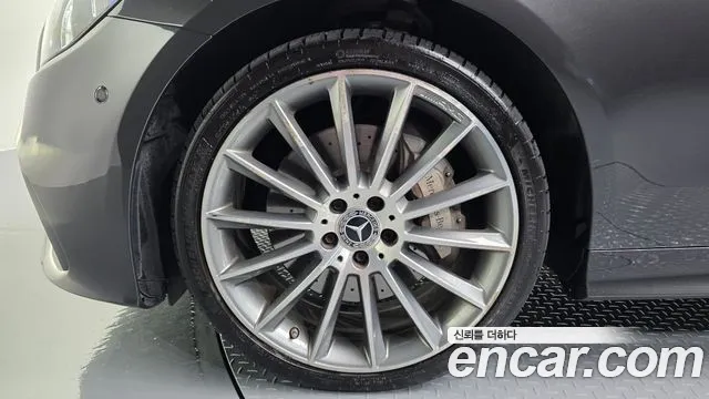 Mercedes-Benz E-Класс 2021 thumb 4