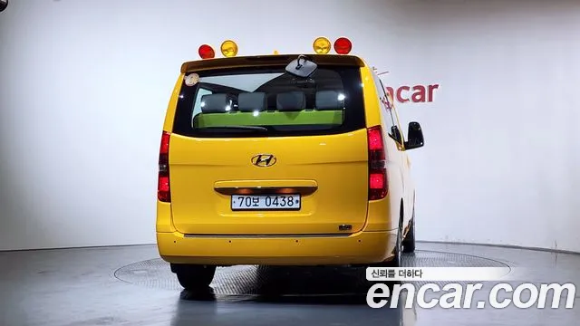 Hyundai Starex 2020 thumb 4