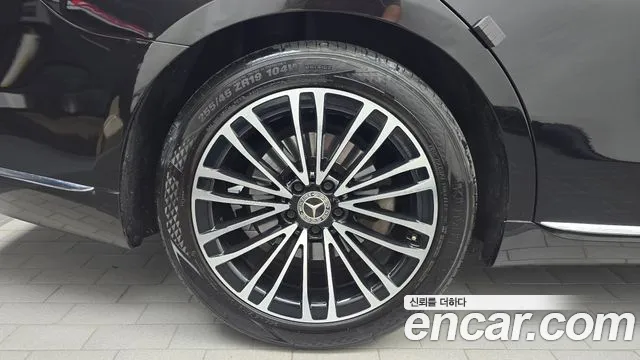 Mercedes-Benz S-Класс 2022 thumb 5
